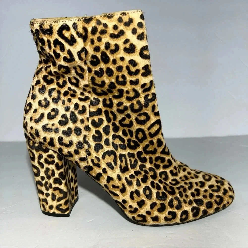 STEVE MADDEN Leopard Print Calf Hair Ankle Boots 8.5M Zipper Closure